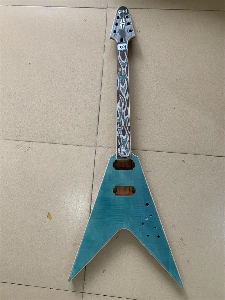 

DIY(Not New) V Shape Electric Guitars Tiger Maple Top Musical Instruction #5021