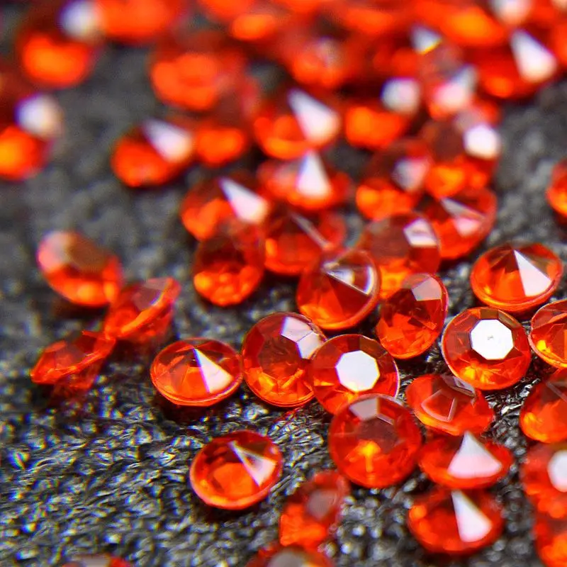 Red 5000 шт./лот 4,5 мм крошечные со стразами Свадебная вечеринка Конфетти украшения для декорации стола акриловые кристаллические бусины для творчества своими руками украшение - Цвет: Red
