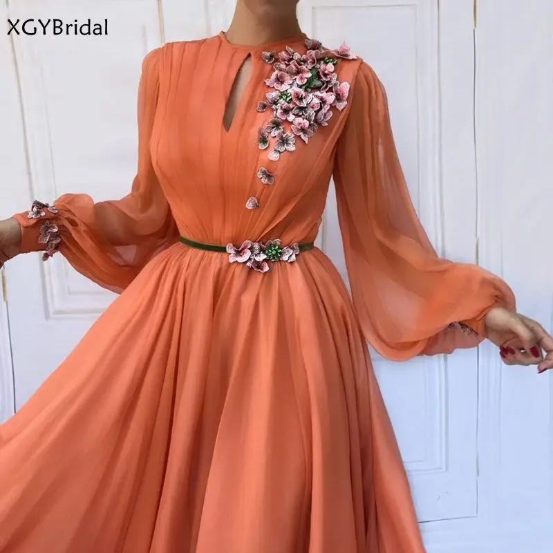 

Muslim Orange Long Sleeves Flowers Dubai Evening Dresses A-Line Chiffon Saudi Arabic Long Prom Gown Robe de soiree