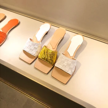 

2020 American style Wearing Square-headed Leather Women Slippers Fashion Square Sole Slides Desginer High Heel Women shoe