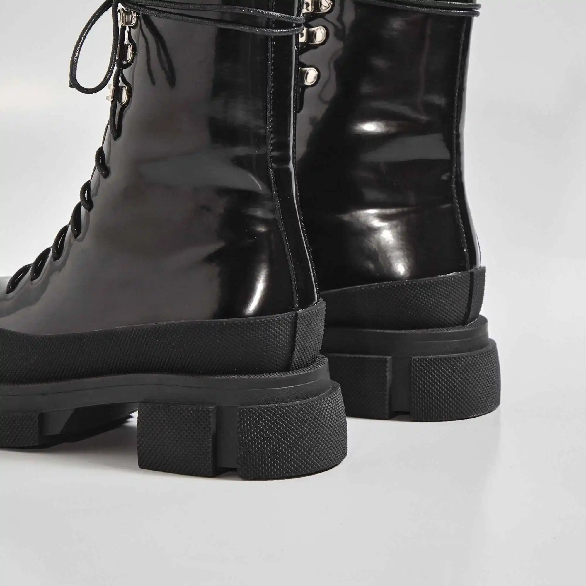 chaussure femme botte