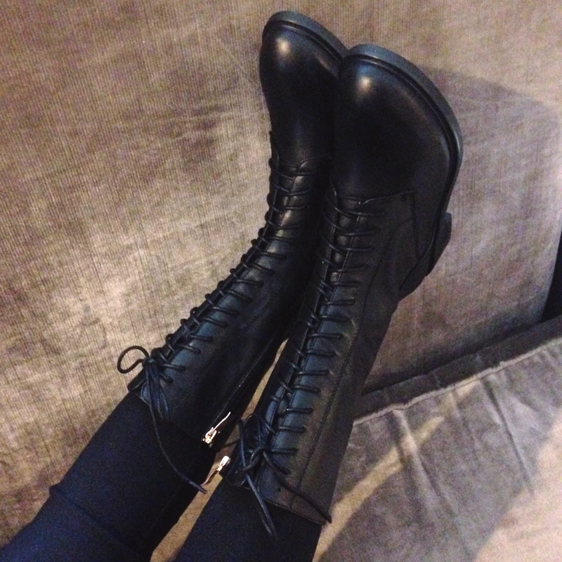 Женские Винтажные ботинки до середины икры черные мотоциклетные из натуральной