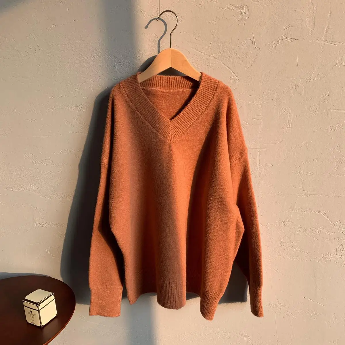 Вязаный женский свитер с v-образным вырезом, свободный зимний женский свитер, пуловер размера плюс с длинным рукавом, женские топы - Цвет: Оранжевый