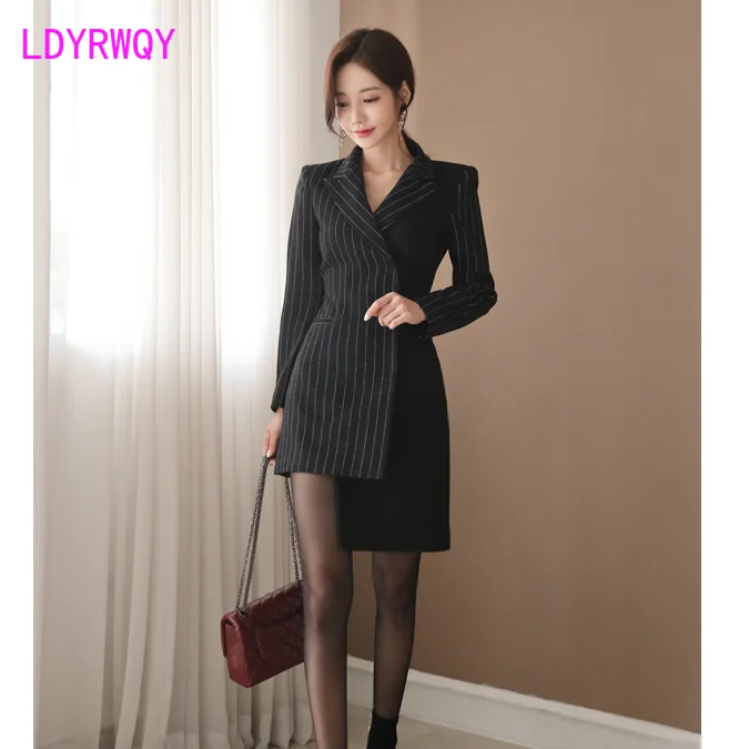 2019 autumn and winter new Korean version of color matching irregular temperament Slim thin suit collar bag hip dress