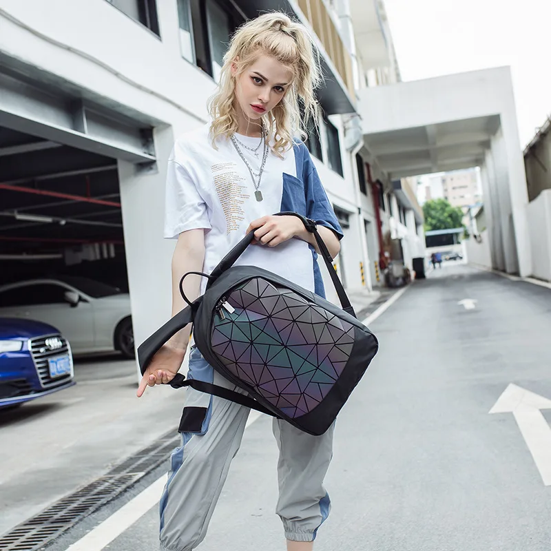 12186403947_1310382378