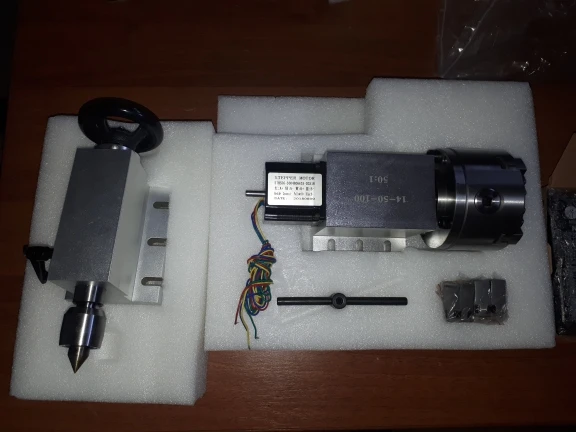 带减速箱的 50比1的