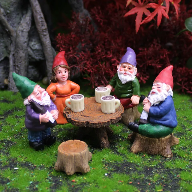 4 pièces/ensemble Mini Gnome drôle et mignon, Statue de nains en résine, décoration de bonsaï pour la maison, le bureau, Sculpture, livraison directe 1