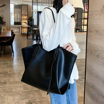 

Large capacity handbags women's bags new 2020 tide wild ins fashion shoulder portable tote bag