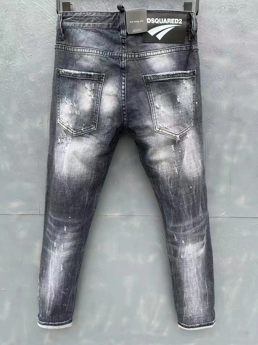 2021 Men's DSQUARED2 Hip Hop Distressed 