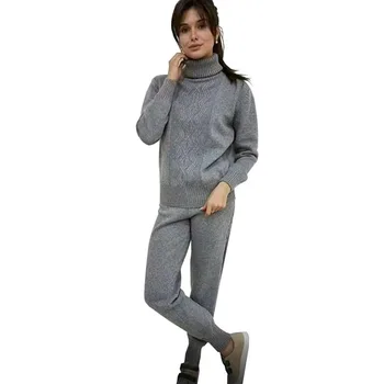 

2019 New Women’s Tracksuit Knitted Suits 2 Piece Set Jacquard Twist Pattern Turtleneck Knitting Sweater Pants Suit Set Oversize