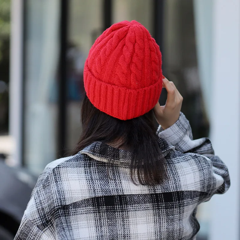 Новые женские шапки, популярные осенние и зимние повседневные милые шапки с ушками, теплые ветрозащитные вязаные шерстяные шапки - Цвет: 2