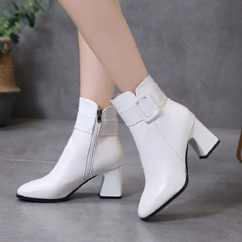 Women's Thick High Heels and Ankle Boots Thick Pointed Black and White Women's Short Elegant Decorative Ankle Buckle 2023