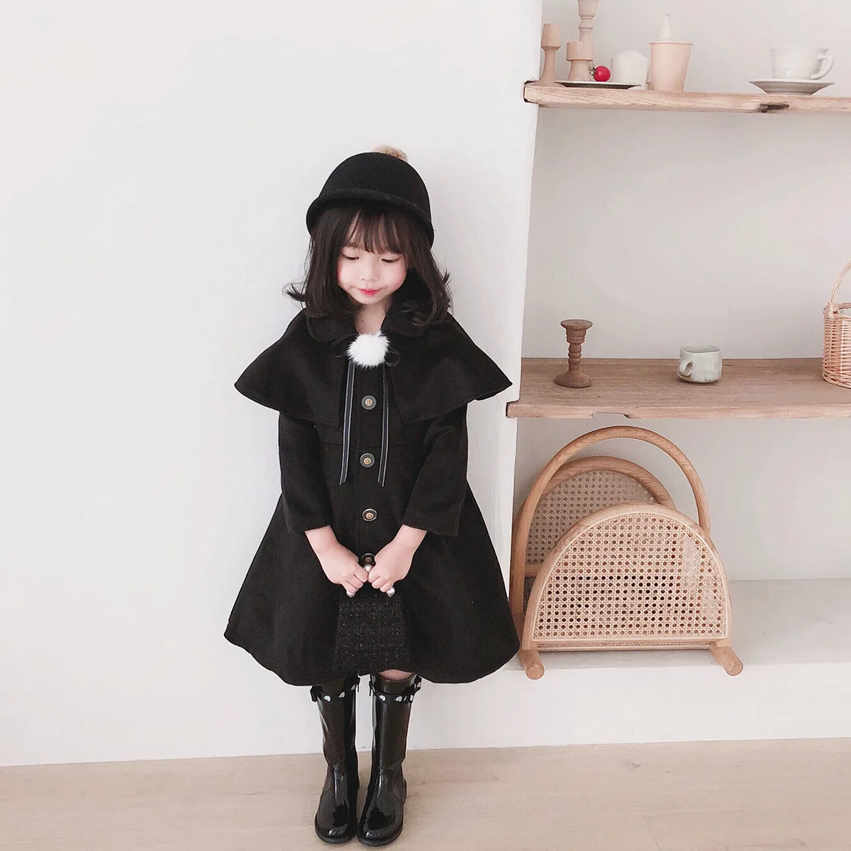 Осенняя одежда для девочек верхняя одежда в Корейском стиле Новое Брендовое качественное пальто с длинными рукавами для отдыха для маленьких девочек Детская куртка