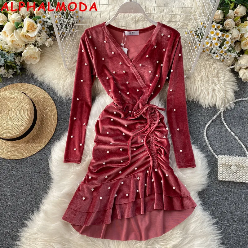 ALPHALMODA 2020 сезон весна Новинка в стиле ретро Вельветовое платье с v-образным