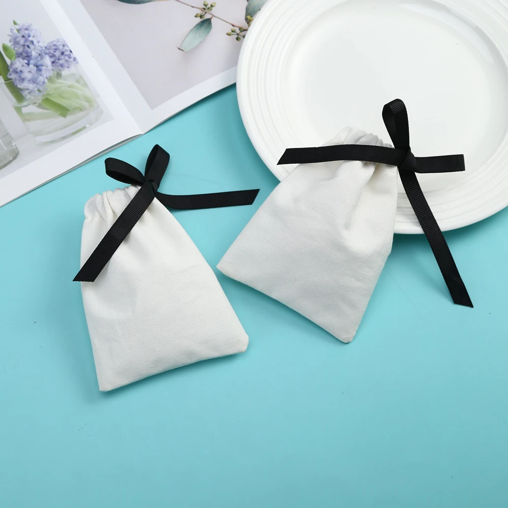 100pcs white Jewelry Cotton Bags with Ribbon Handmade Drawstring Bags Christmas Wedding Birthday Newborn Gift Packing Pouches