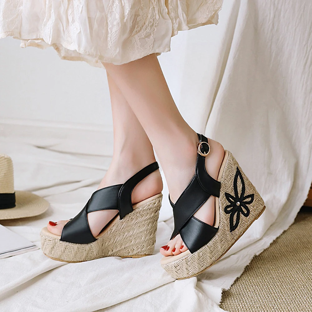 靴 Trois Tweed Platform Sandals herlipto Herlipto Trois Tweed Platform Sandals ♡