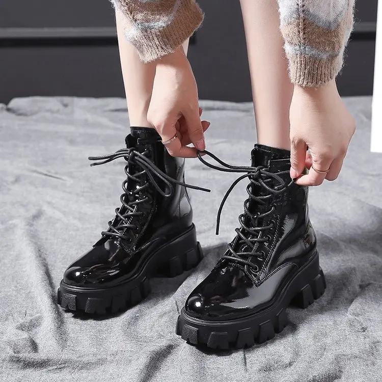 Women Motorcycle Ankle Boots Wedges Punk Boots Female Lace Up Platforms Winter Boots Patent Leather Ankle Boots For Women Shoes