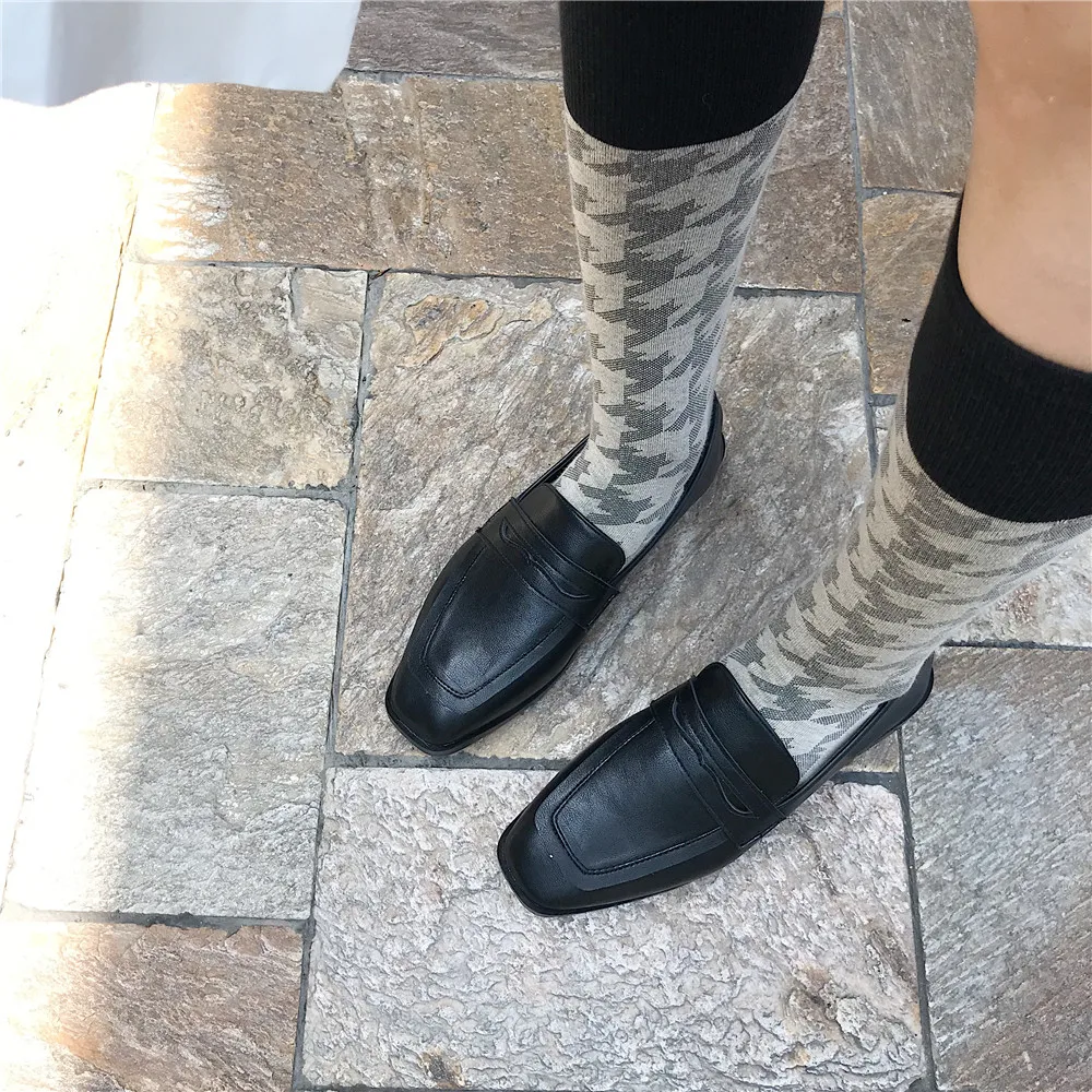 MOLAN Brand Designers Autumn Korean Fashion Luxury Genuine Leather Flats Women Shoes Slip On Loafers Casual Black Aplricot