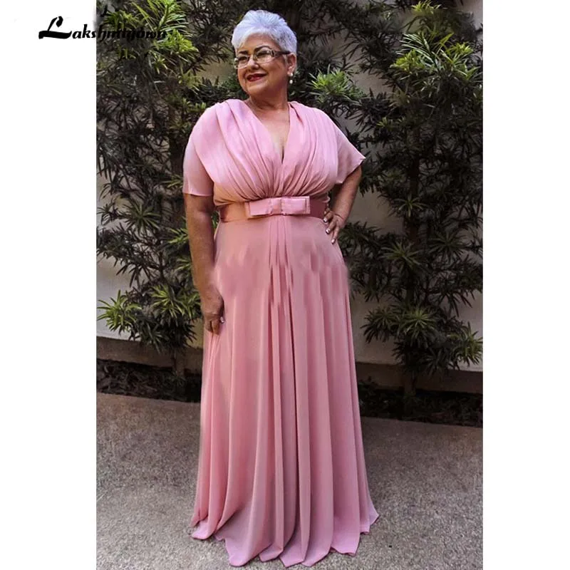 Elegant Pink Half Sleeve Mother of the Bride Dresses V Neck Tiered Chiffon Party Mother Dresses Plus Size