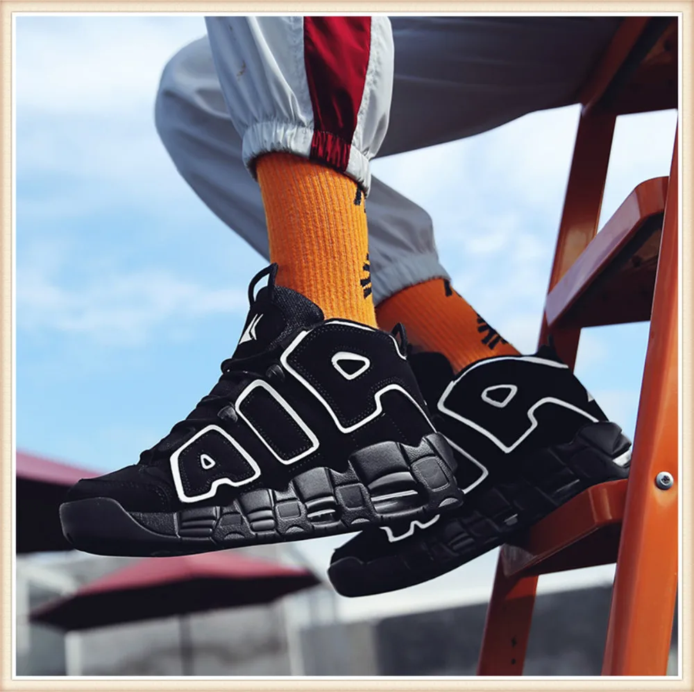 SNEAKER xq36