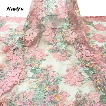 

Latest Design Net Lace Laser Cut Flower Embroidered Tulle Fabric for Dress
