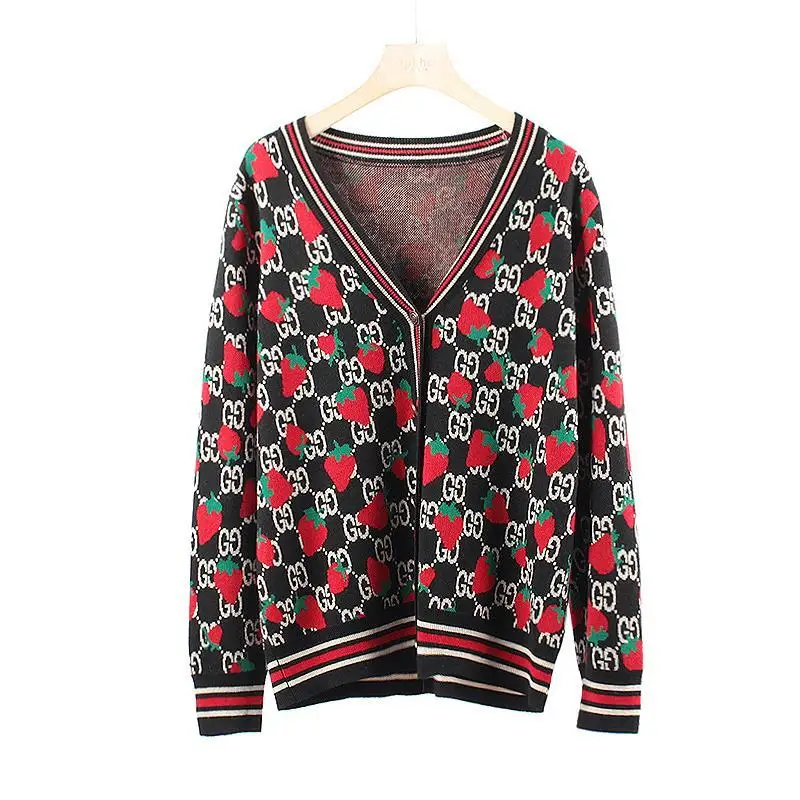 

2019 Europe station V-neck knitted cardigan straight tube loose strawberry long sleeve small coat