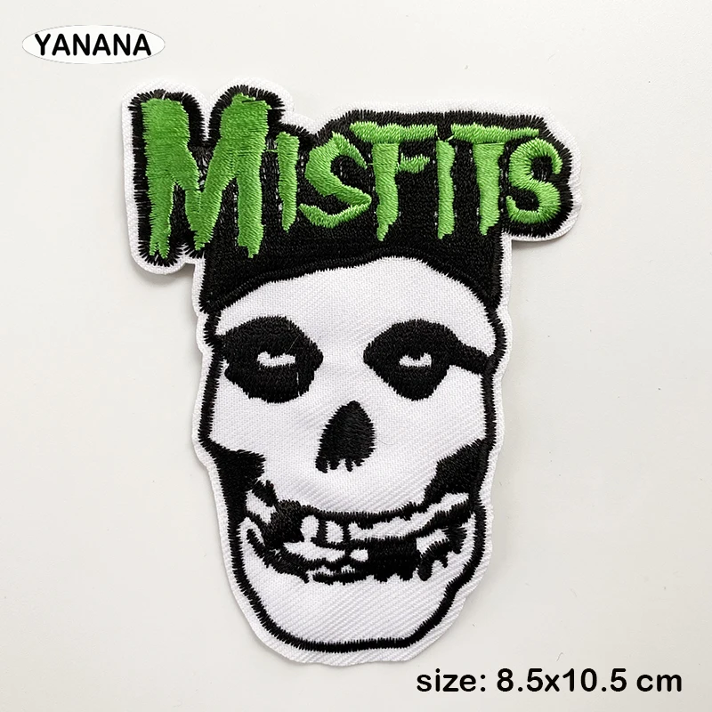 

music Band banner Patch Badges Embroidery Applique Sewing Iron On Badge Clothes Garment Apparel Accessories