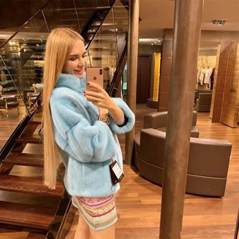 1a843f628c07b8acde2d2ce31a2y--odezhda-shuba-iz-norki