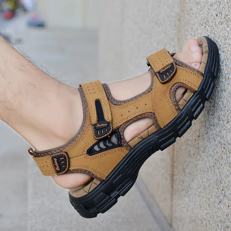 Brand Mens Sandals Summer Genuine Leather Sandals Handmade Outdoor Mesh Mens Footwear Soft Breathable Metal Leather Men Shoes