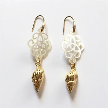 

FUWO Natural Shell Flower Earrings With Gold Spiral Shell Beads Match Fashion Chinese Knot Jewelry for Women Gift ER528