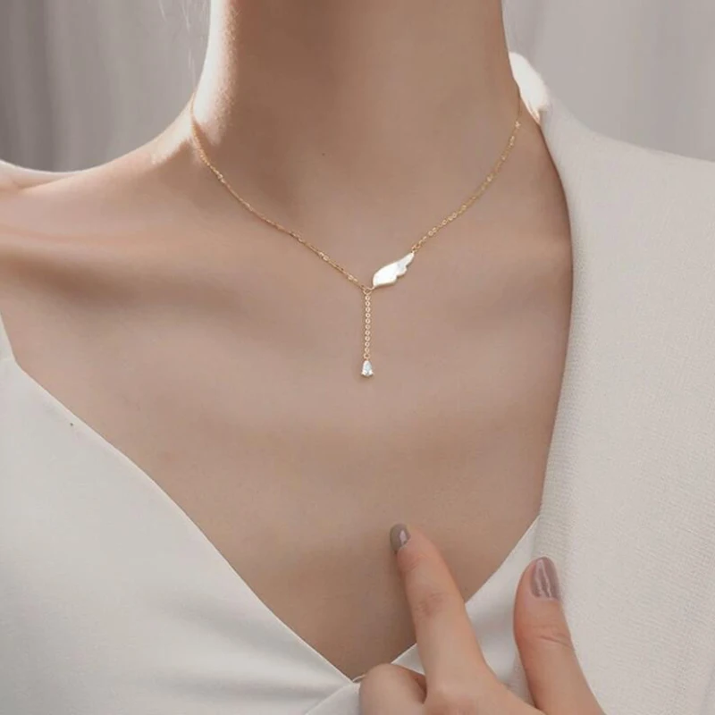 

Delicate Angel Wing Shell Charm Necklace With Zircon Tassel Chain Pendant Clavicle Chain Necklace Wholesale Jewelry Gift