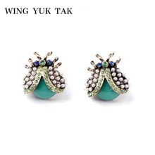 Wing yuk tak модный штифт с насекомым серьги для женщин искусственный жемчуг Зеленый Жук серьги корейские ювелирные изделия подарок