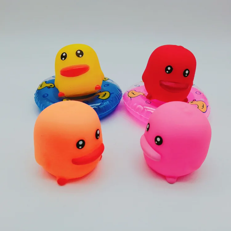 Мультфильм BB называется маленькая утка Ванна игрушка набор экологически чистые маленькие плавающие кольца дети играть с водой набор