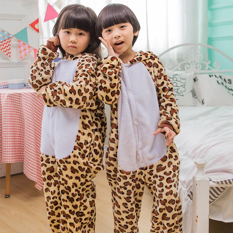 

Winter Flannel Soft Warm Leopard Kigurumi Pajamas Hooded Animal Cartoon Boys Pyjamas Onesie Pijamas for Girls Kids Sleepwear