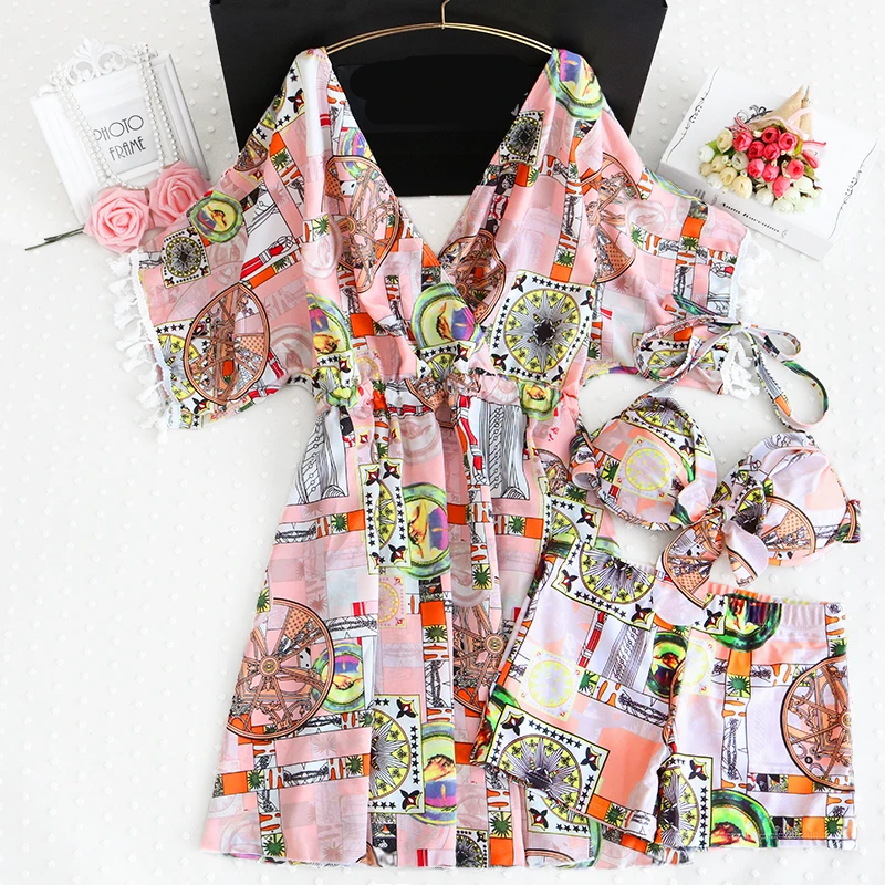 

Large bikini three piece beach split swimsuit for women conservative fat mm loose flat angle 2019 new trend