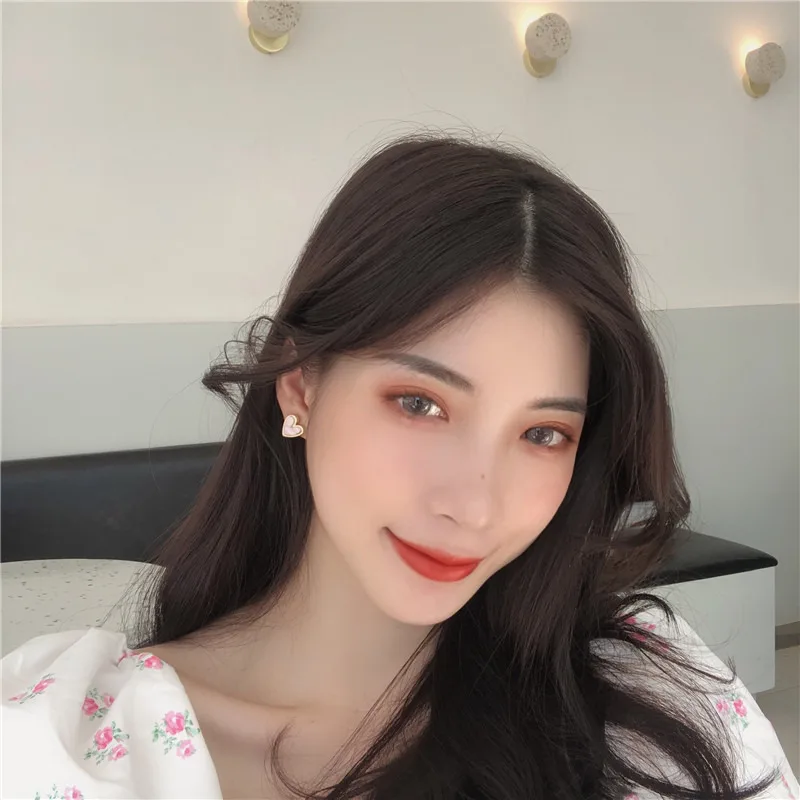 Sweet Acrylic Heart Stud Earrings Delicate Gold Color Mini Ear Studs Trendy Ear Nails For Women Girls Jewelry Gift - Image 3