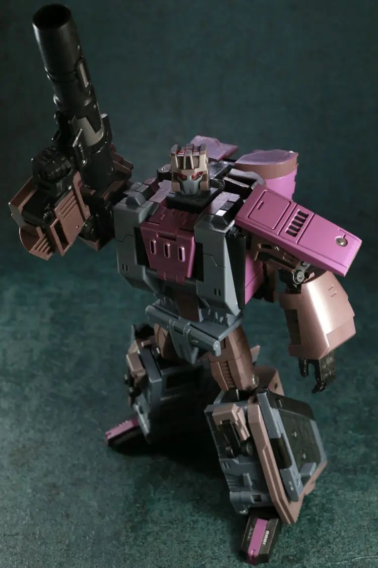 

Unique Toys UT M-04 Broodlord Lashlayer Blast Off Transformation Action Figure