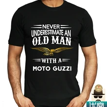 Никогда не недооценивайте пожилых людей с Moto Guzzi, Aprilia, Chevrolet, M power, Mazda, Lexus, Jeep Amazing Мужская футболка с коротким рукавом