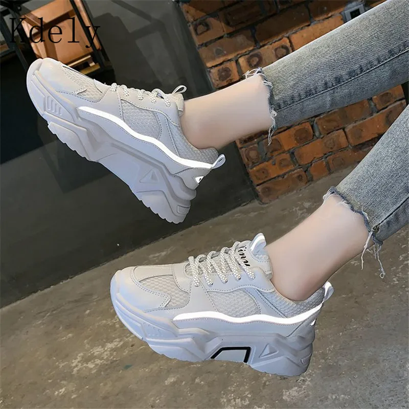 

Women Sneakers New Fashion Women Casual Shoes Trends Ins Female White Flats platform luminous Spring Summer Lace Up Size 35-39
