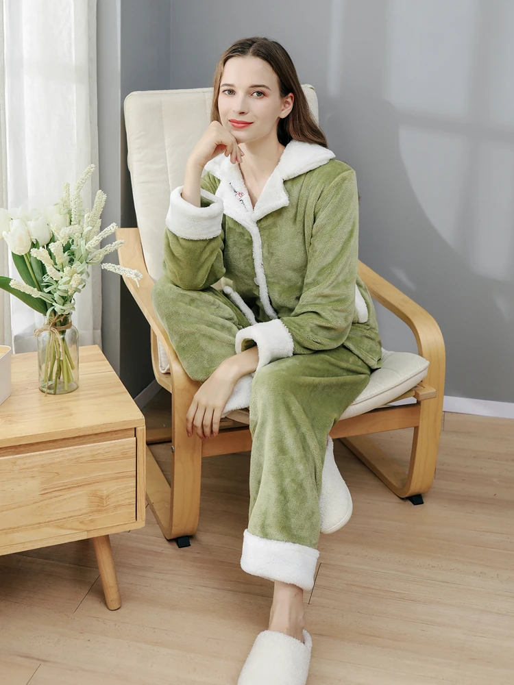 

2020 Winter Thick Warm Flannel Pajamas Sets For Women Sleepwear Home Clothing Pajama Home Wear Pyjamas Set Women's home clothes