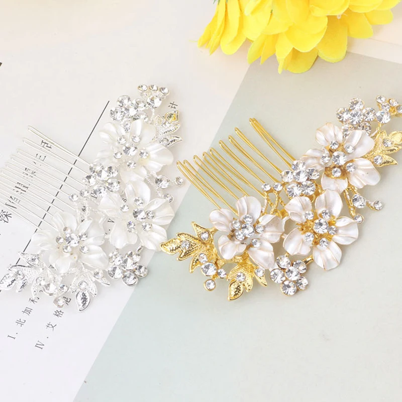 Western Wedding Headdress Bride Handmade Wedding Crown Floral Pearl Hair Accessories Hairpin Ornaments