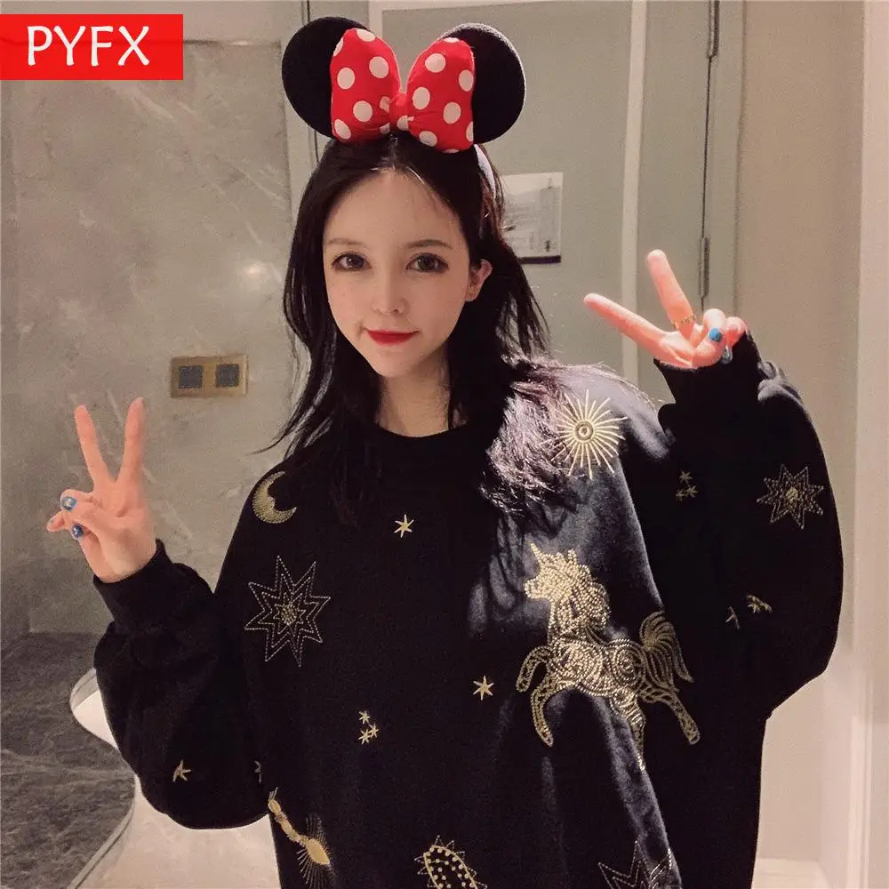 

New Korean Personality Embroidered Tianma Meteor Pattern Round Collar Loose Large Size Women's Black Hoodie Neon Sweatshirt