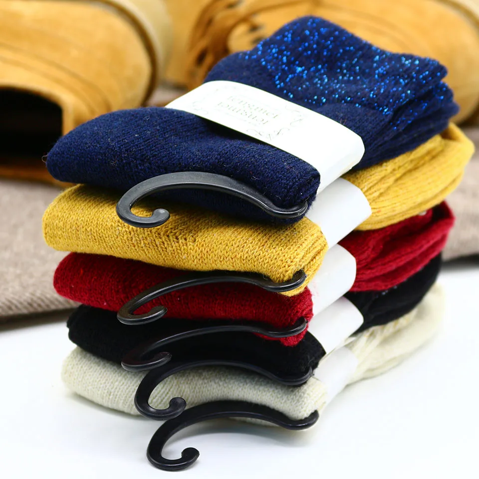 Winter women's thick warmth high quality fashion colored wool material socks Women's casual cotton socks cheap wholesale