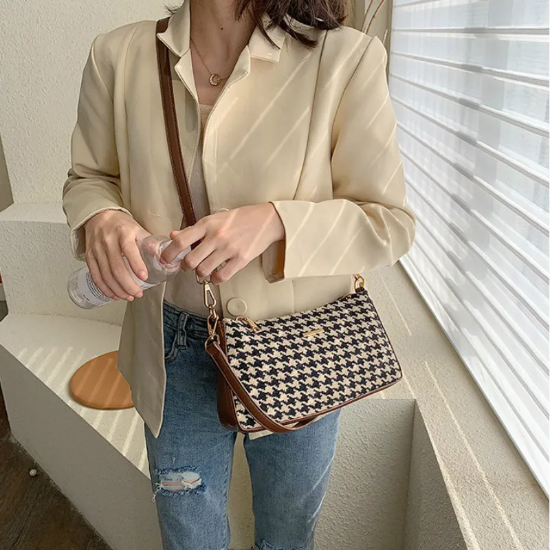 Холщовая женская сумка, новинка, известный бренд, роскошная дизайнерская сумка-мессенджер, на цепочке, зимняя модная маленькая квадратная сумка на плечо