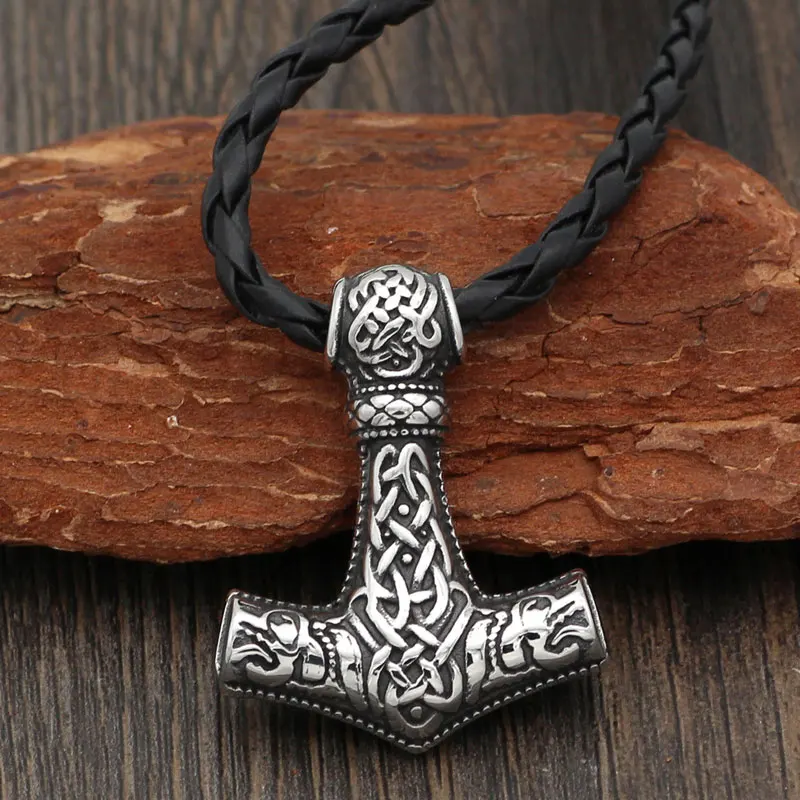 8828168616_780721602