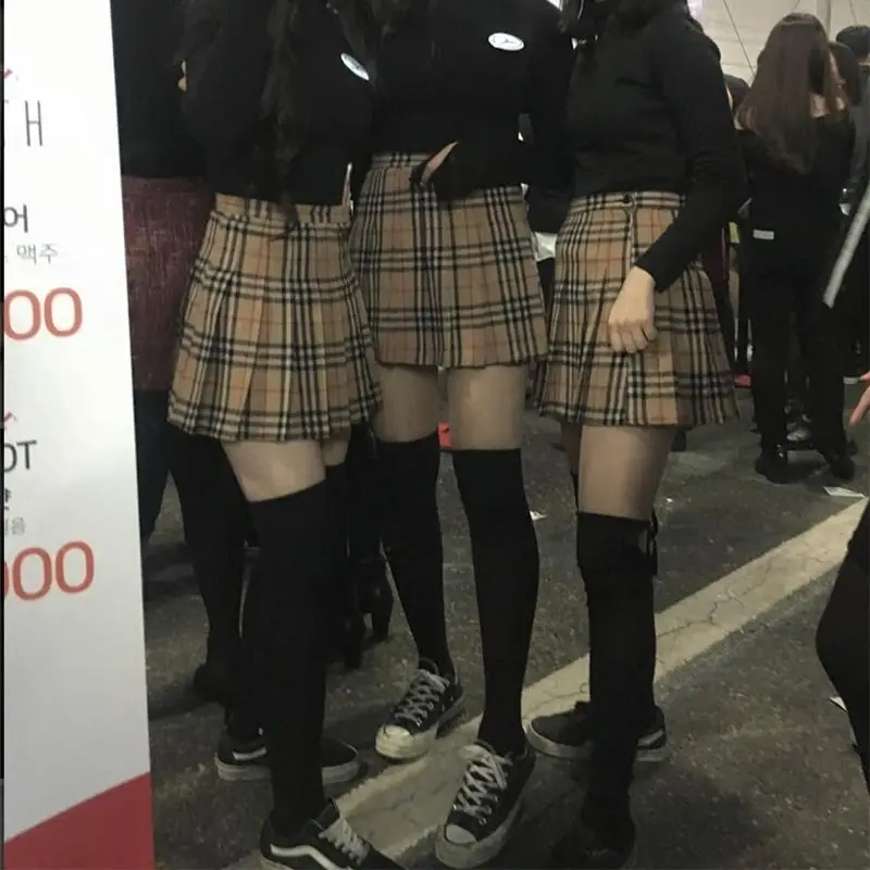 

New Arrival Gothic Punk Harajuku Women Chic Preppy Style High Waist Purple Plaid Pleate Female Fashion Mini Skirts