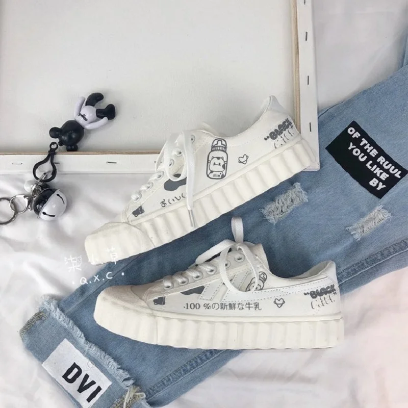 

Design Women Cartoo Print White Shoes Brand Spring Girls Fresh Canvas Thick Heel Sneakers Student Casual Running Platform Shoes