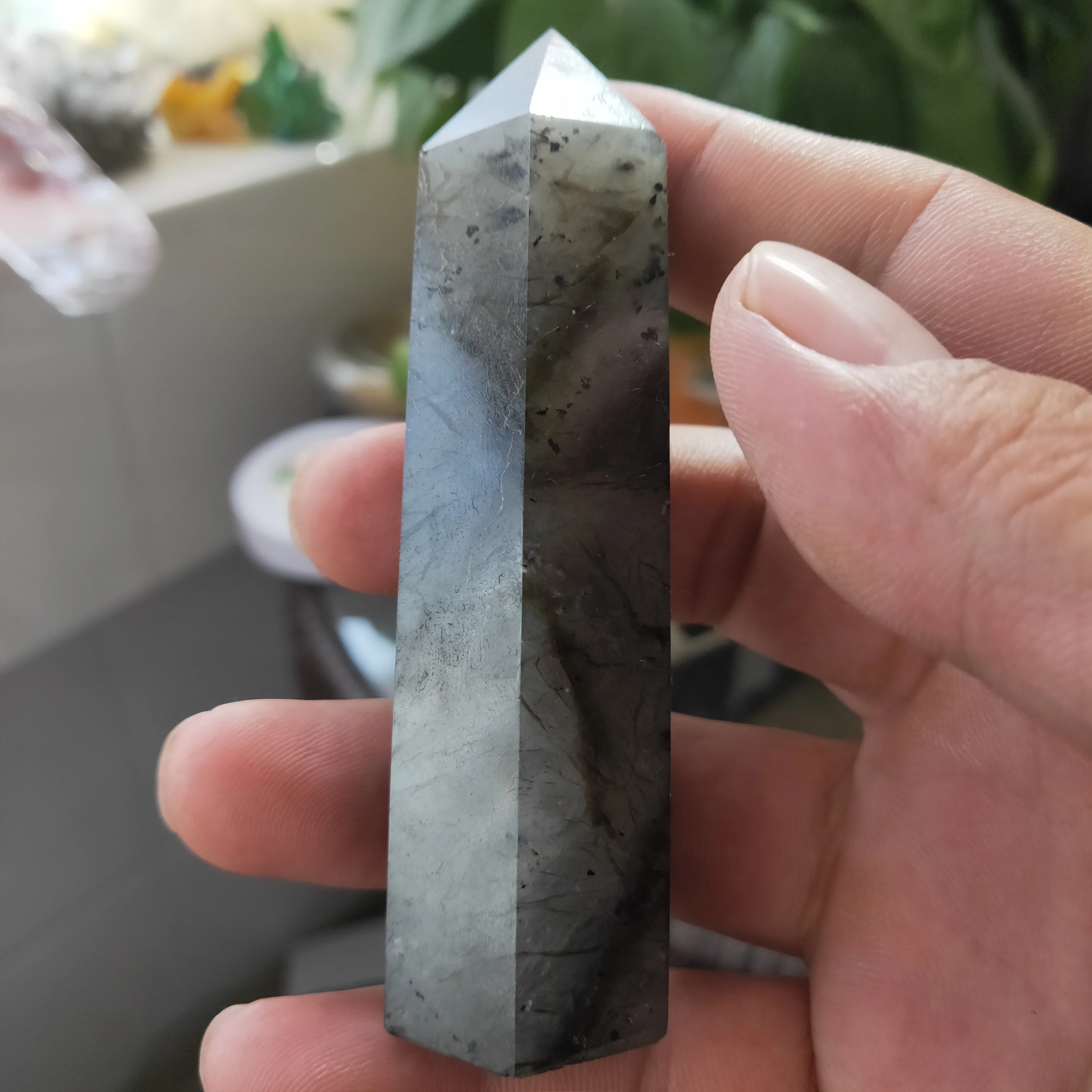 80gPull feldspar