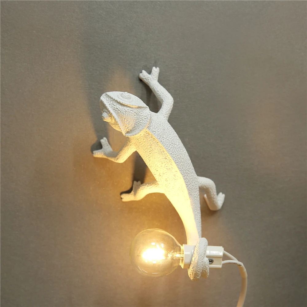 Nordic Style Lizard Wall Table Lamp Art Light LED Resin Bedside Decor Lighting 