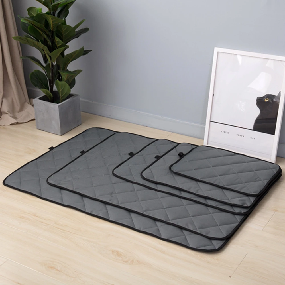 Fashion Pet New Summer Cooling Soft Summer Cat Dog Mat Cold Gel Pad Comfortable Cushion for Dog Cat Puppy